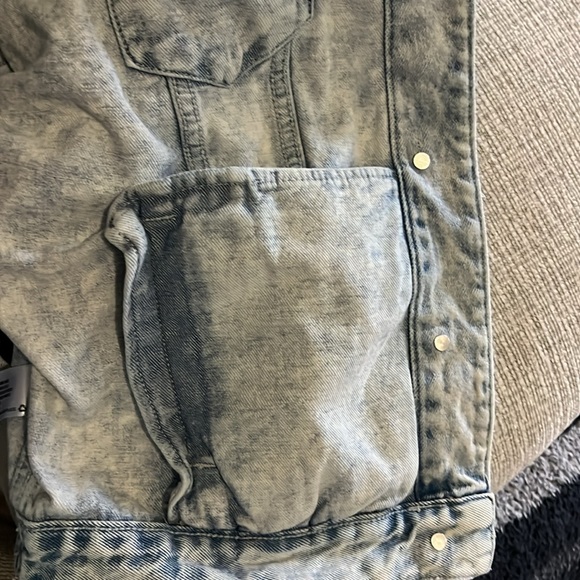 Wild Fable (Target) denim jacket - Picture 4 of 5